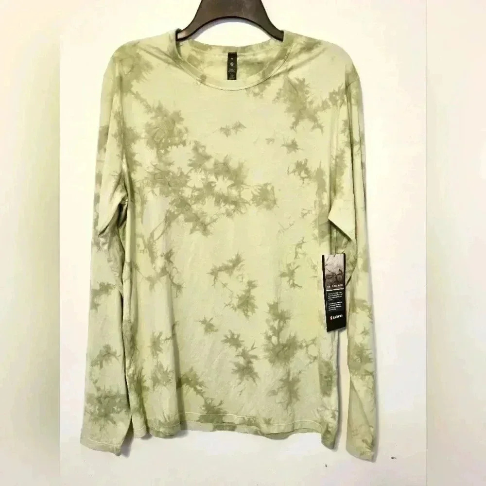 Lululemon Fundamental LS Long Sleeve Size Medium